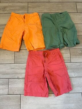 Boys size 12 vineyard vines shorts-3 pair excellent condition
